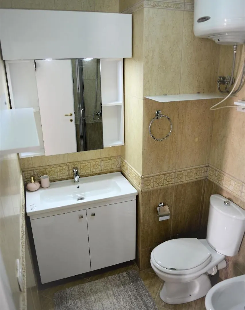 Haris Apartment Tirana No.2 Albania